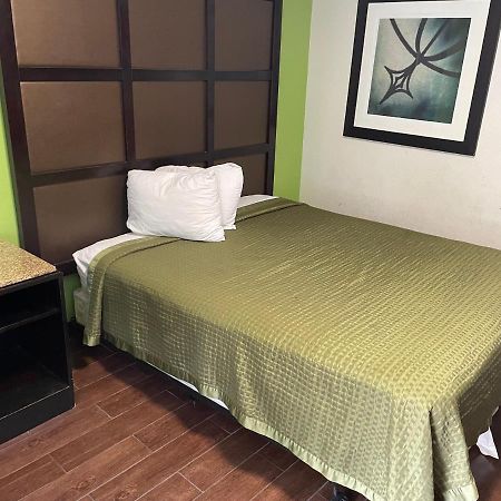Sunrise Extended Stay Hotel Монтгомері Екстер'єр фото